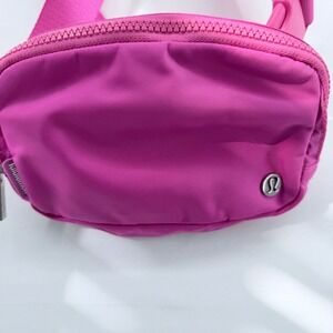 LULULEMON Everywhere Belt Bag Pink Nylon Adjustable Strap